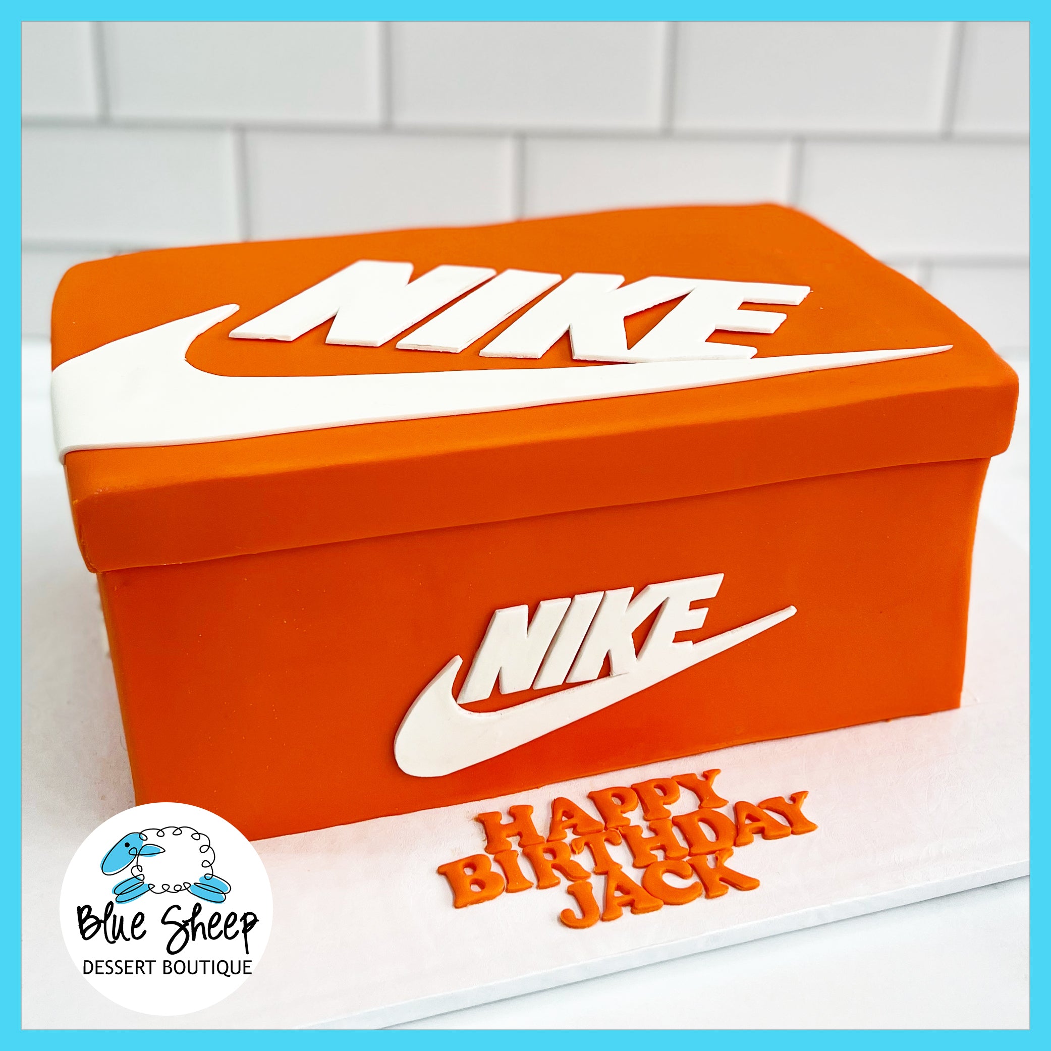 Geavanceerde Slaapzaal helaas Nike Shoe Box Birthday Cake – Blue Sheep Bake Shop